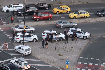Въоръжена банда пияни и дрогирани деца вилня и окървави Бургас