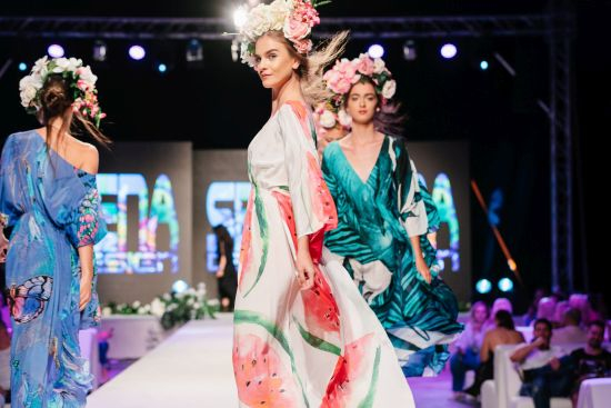 Висша мода и летен шик през втората вечер на Summer Fashion Weekend 2019