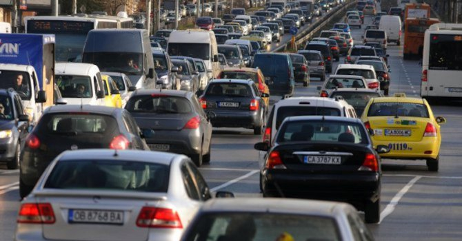 Невиждан ад на пъпа на София при Орлов мост
