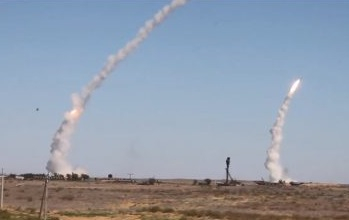 С-400 свали цели, летящи със скорост повече от 2000 км/ч ВИДЕО