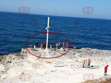 Нелепа смърт покоси 15-годишно момче под Светия кръст на Боруната