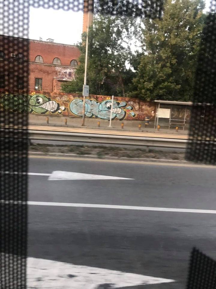 Инфарктна ситуация в ранни зори на Сточна гара в София! Ексклузивни СНИМКИ