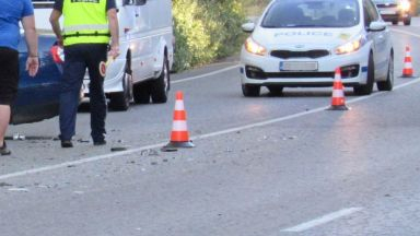 От полицията с първи данни за зверската касапница с труп в Плевенско 