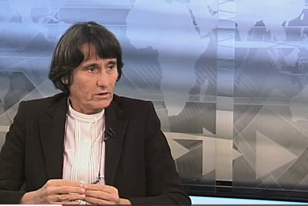 Издатели се изпокараха заради хитовата авторка Здравка Евтимова
