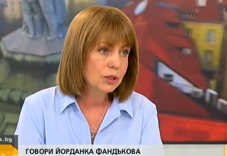 Фандъкова показа карта на София, която спря дъха на Виктор Николаев