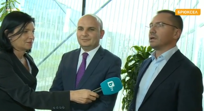 Джамбазки с горещ коментар за ресора на Мария Габриел