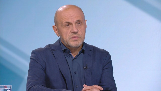 Дончев с горещ анализ на готвения преврат срещу властта и шпионския скандал