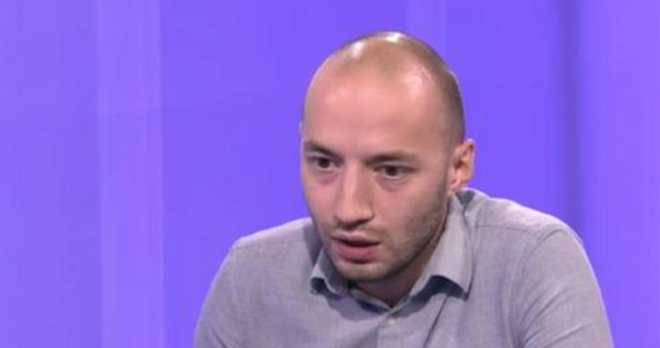 Политолог с тежки думи има ли шанс Манолова да вземе поста на Нинова