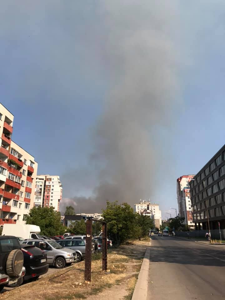Огненият ад в София се разраства, пожарът пълзи към... СНИМКИ