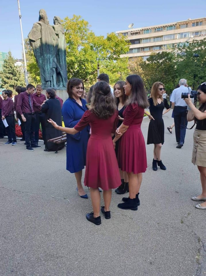 Корнелия Нинова: Образованието и наука движат света напред СНИМКИ
