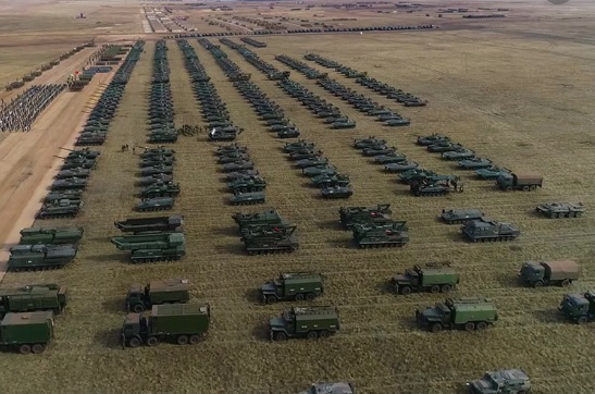 Наши военни отидоха на щабно учение в Украйна, а Русия вдигна 130-хилядна войска ВИДЕО