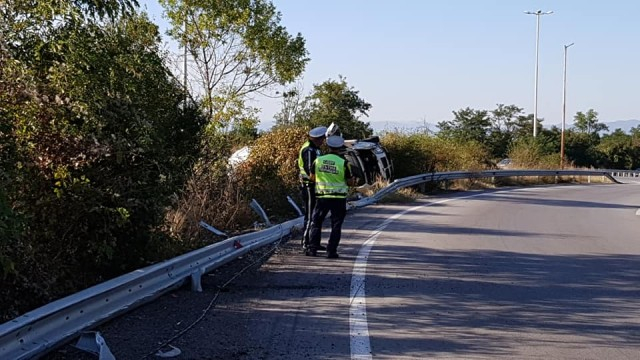 Горещи новини за пътниците в буса ковчег от столичното Околовръстно СНИМКА