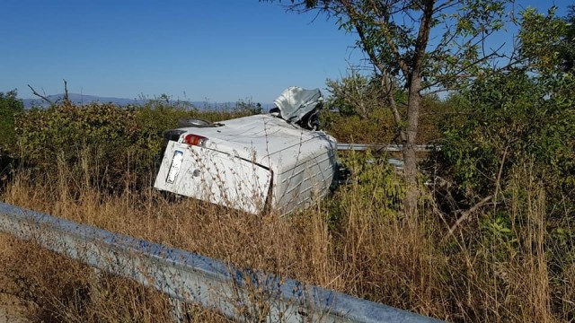 Горещи новини за пътниците в буса ковчег от столичното Околовръстно СНИМКА