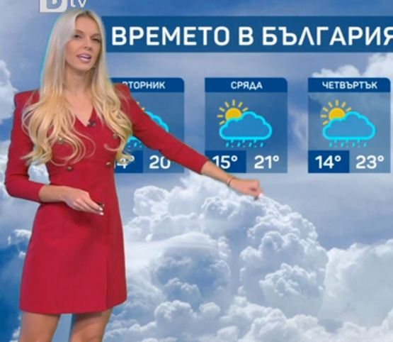 Натали Трифонова спря дъха на мъжете с безкрайните си крака СНИМКИ