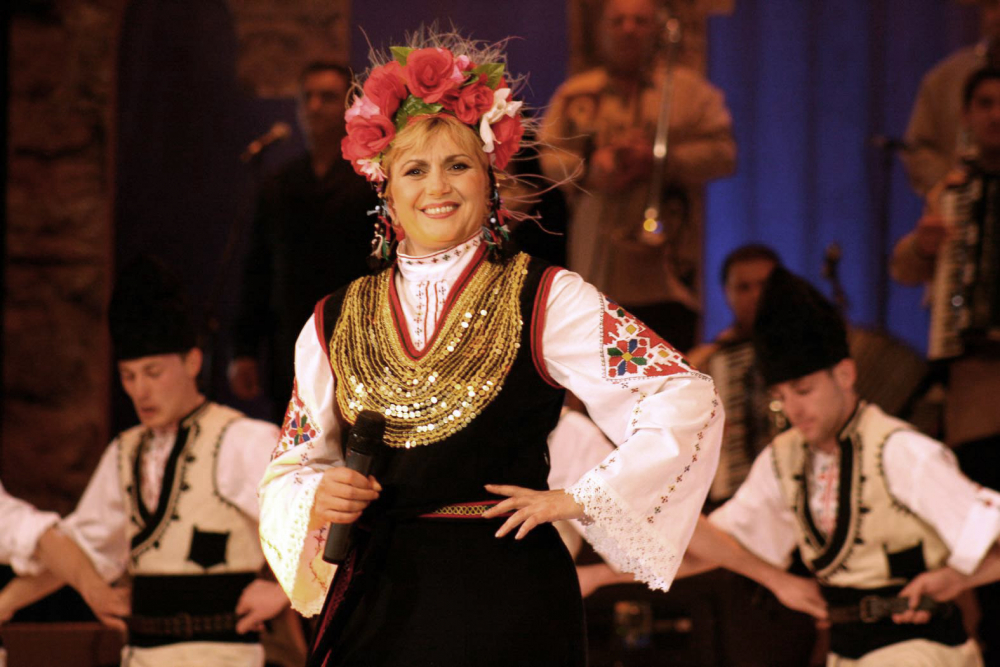 Николина Чакърдъкова: Дефицитът на щастие в България  е много голям
