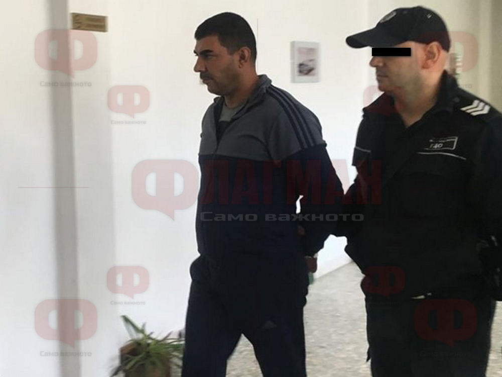 Ето го инспектора от ИАРА, спипан с рушвет, може да лежи 6 години в затвора