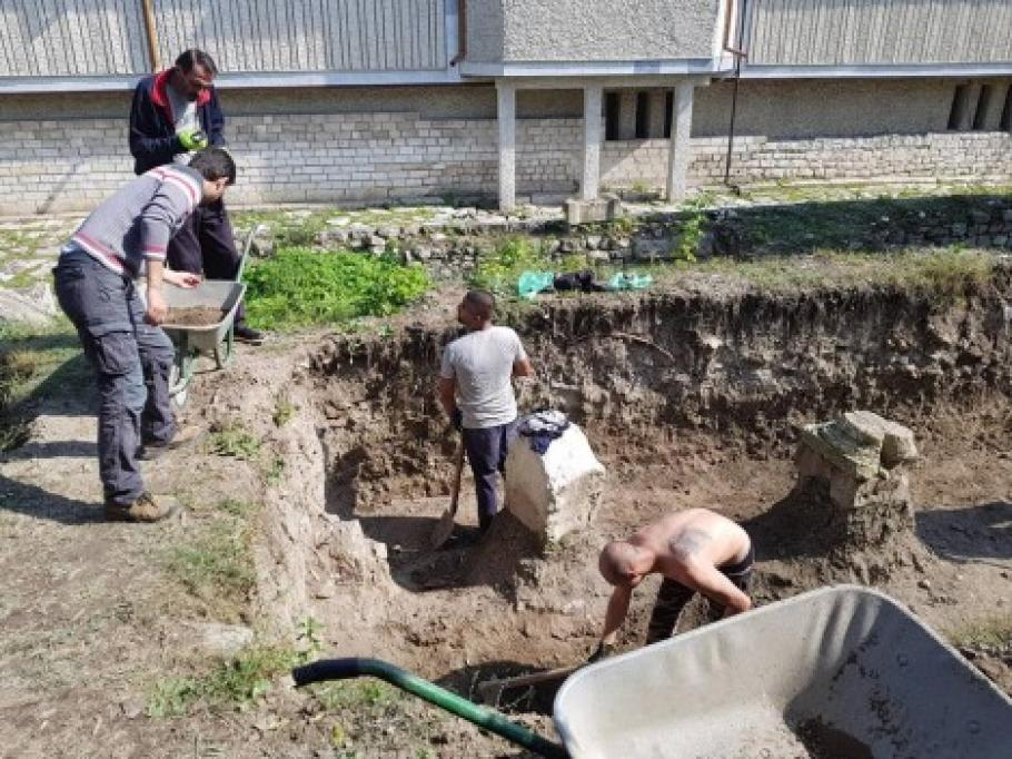 Сензационно: Откриха уникално златно съкровище край Варна! СНИМКИ