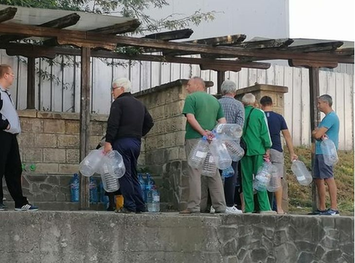 Бедствено положение в Свищов, хората на бунт!