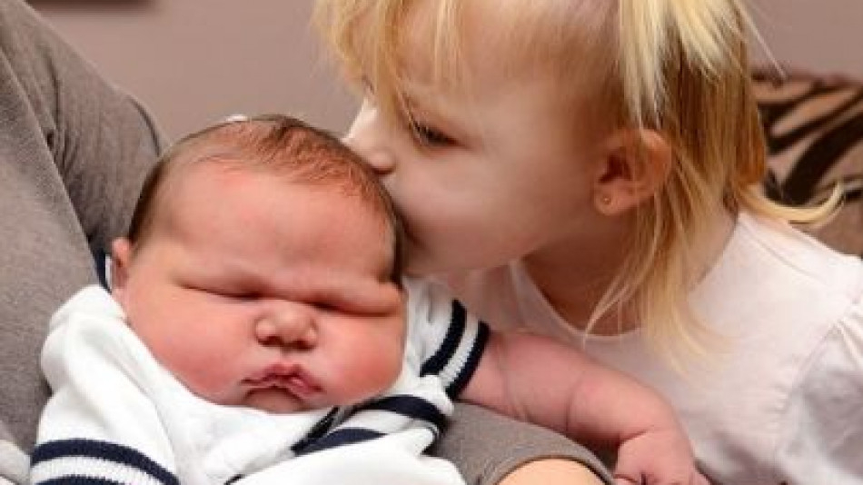Когато се роди, това бебе тежеше близо 6 кг Ето как изглежда сега! СНИМКИ