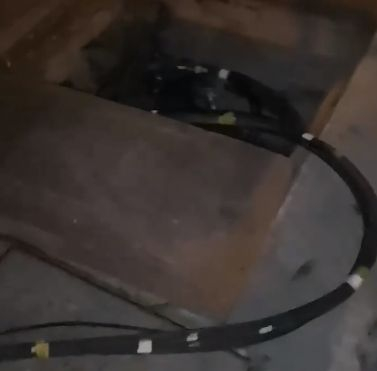 Само в БЛИЦ: Пълен шок в центъра на София ВИДЕО