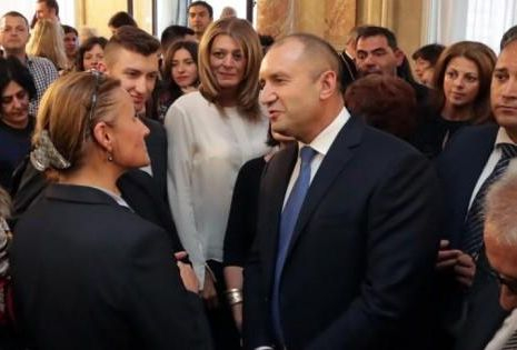 Радев във Виена: Поколения българи изграждат доброто име на общността ни в Австрия СНИМКИ