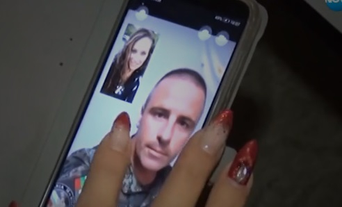 Изненада за един снайперист: Да обичаш въпреки разстоянието ВИДЕО