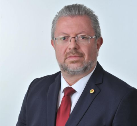 Николай Радев: Ние се различаваме от другите по отношението към хората 