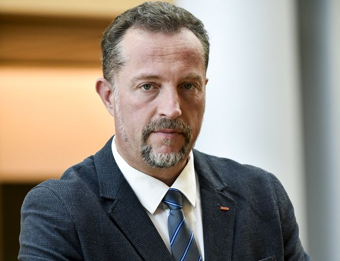 Защитни механизми за контрол на вноса на украинско птиче месо поиска евродепутатът Иво Христов