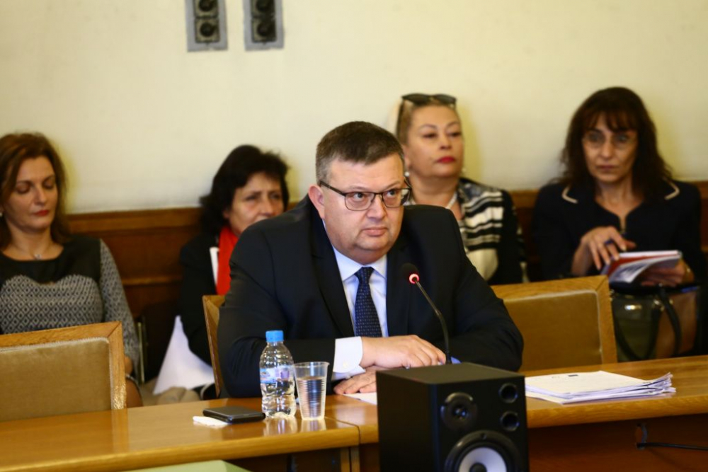Сотир Цацаров с горещи новини по казуса "БНР"