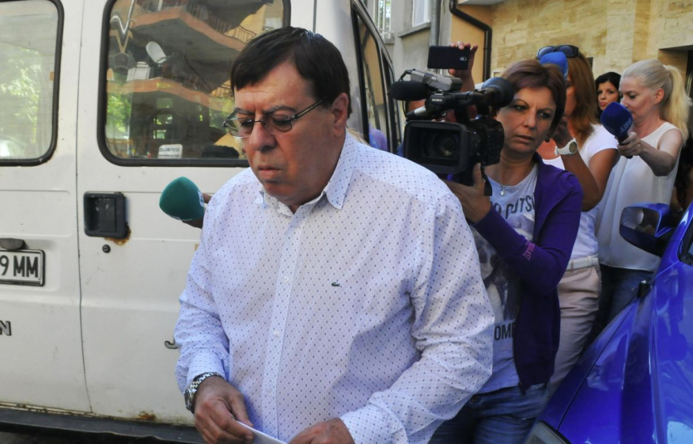 Примката около скандалния милионер и авер на Мито Очите Бенчо Бенчев се затяга 