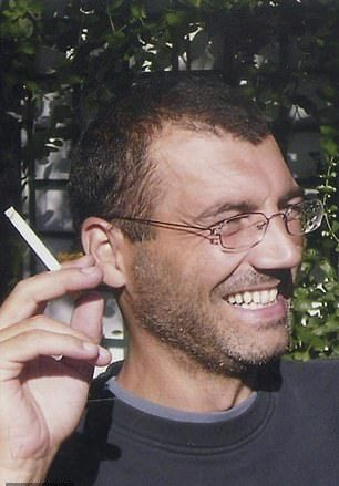 Заловиха най-издирвания човек във Франция – благородника, избил жена си и децата си