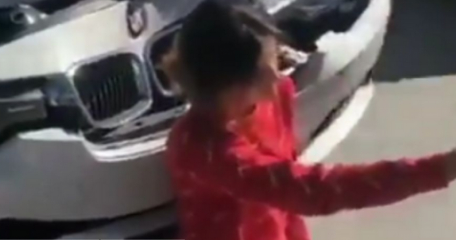 Само кифла с БМВ може да направи това след катастрофа ВИДЕО