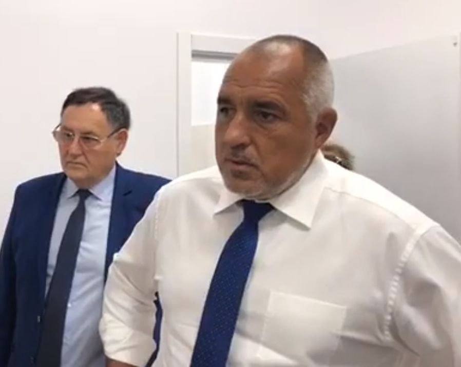 Премиерът с важни новини за завода на "Фолксваген" ВИДЕО
