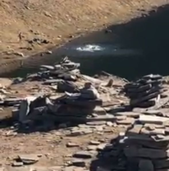 Група мъже се плацикаха в едно от Седемте рилски езера ВИДЕО 