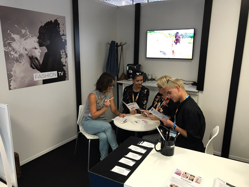 Code Fashion TV на телевизионния фестивал в Кан Mipcom