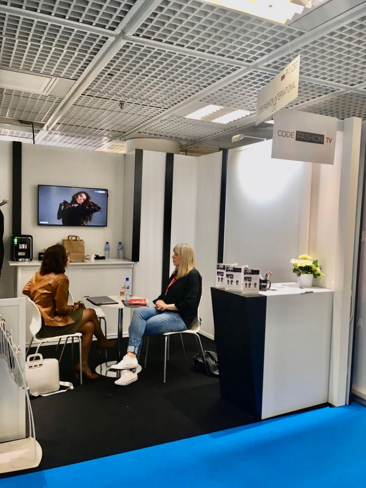 Code Fashion TV на телевизионния фестивал в Кан Mipcom