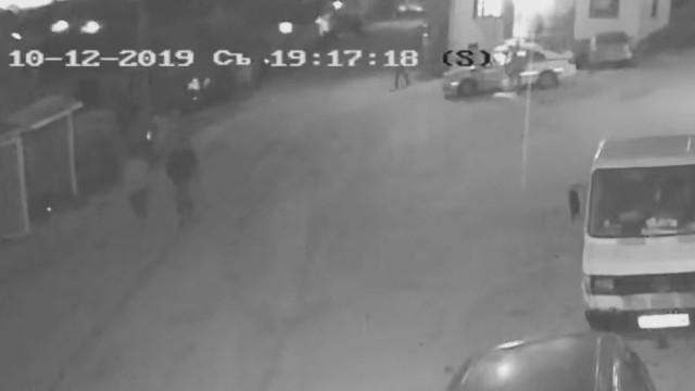 Пиян младеж катастрофира пред полицай във Варненско, случи се нещо неочаквано ВИДЕО