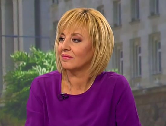 Манолова разкри имената на хората, които стоят зад нея ВИДЕО
