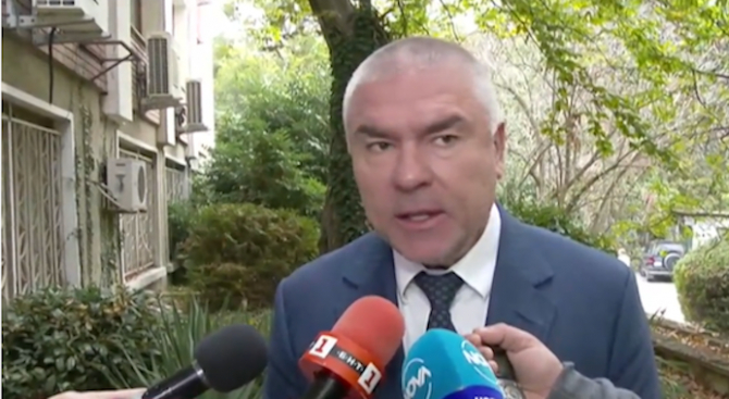 Веселин Марешки гласува и сподели каква промяна очаква