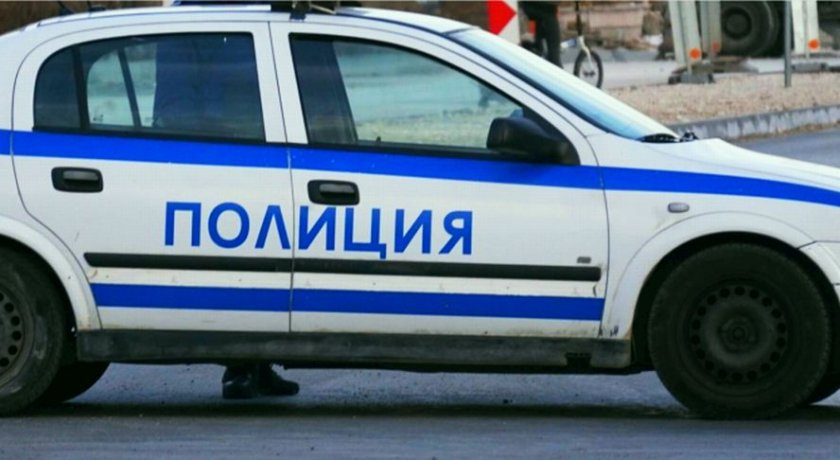 Див екшън с пиян младеж, гаджето му и полиция в Павликени