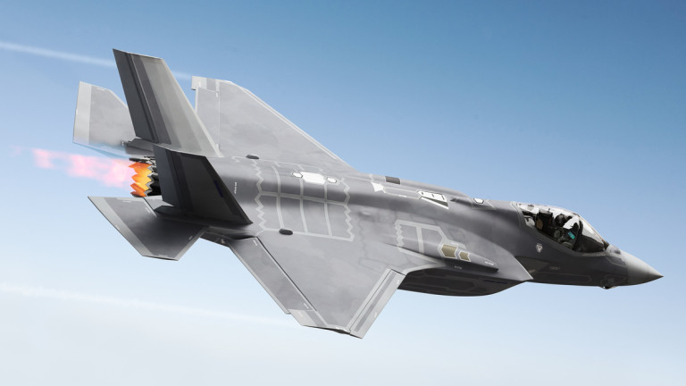 Турция не преговаря за Су-35, очаква F-35