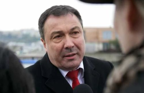 Решават съдбата на кмета на Несебър, спечелил изборите зад решетките