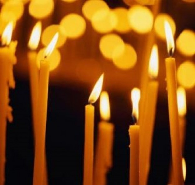 Днес е Архангелова Задушница! Ето какво трябва да се прави задължително 