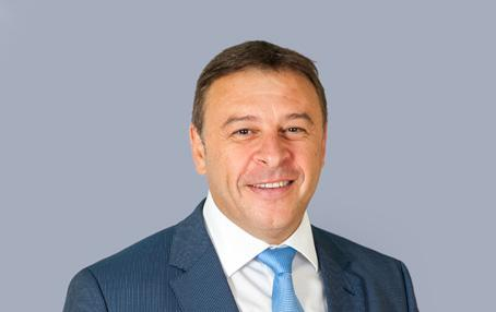 Атанас Камбитов изригна в мрежата: Ето така се прави, за да вземат властта с всички средства! ВИДЕО 