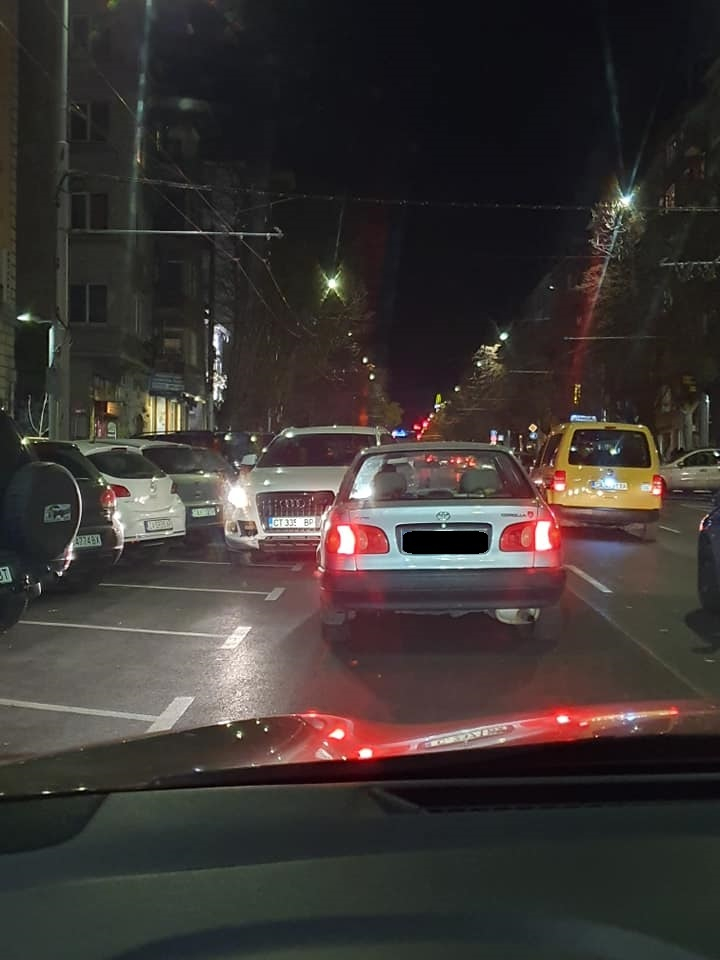 Мрежата настръхна заради наглостта на две старозагорски кифли с тузарски джип СНИМКИ