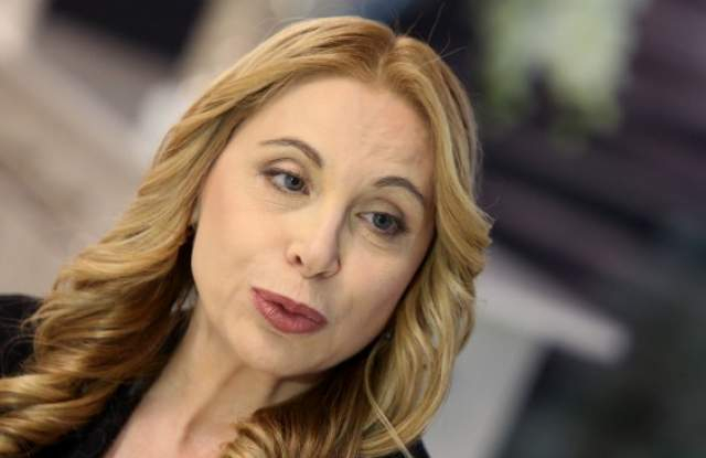 Гадателката на Берлускони разкри какво ще се случи с ГЕРБ и БСП