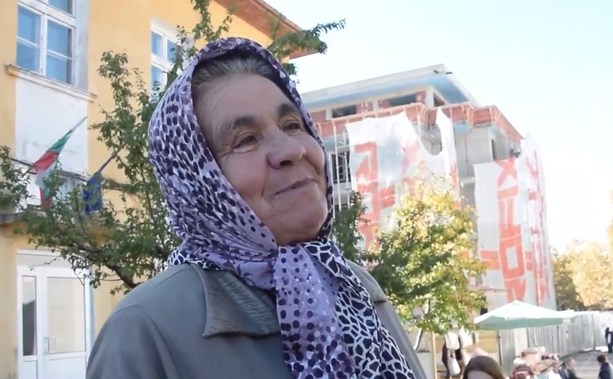 Баба от Момчилград е с 200 лева пенсия, но печели стотици левове от... ВИДЕО 