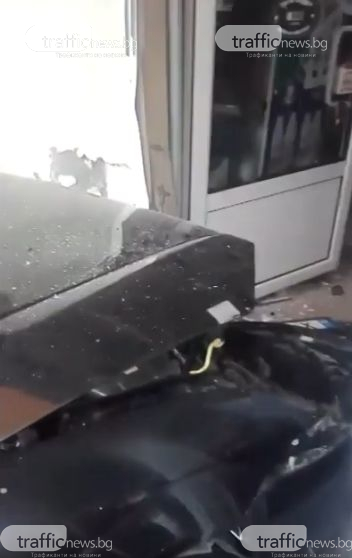 Шофьорката, влетяла в магазин, била мъртво пияна: Наричат я убиец! ВИДЕО