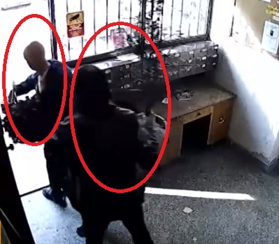 Мъже цветарки върлуват в столицата, ето какви ги вършат ВИДЕО