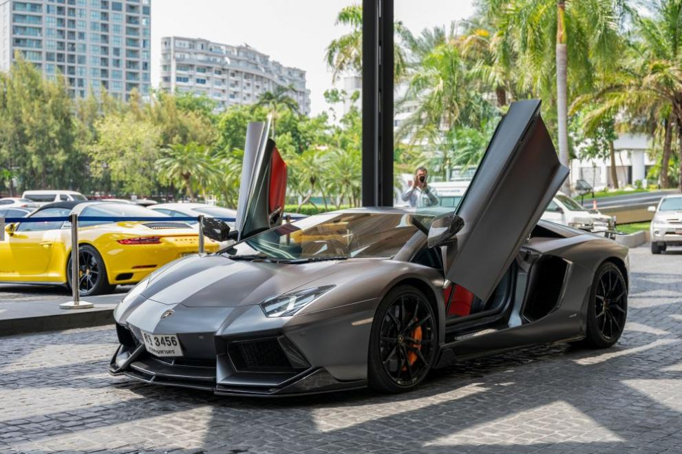 60-годишен българин с Lamborghini спипан в тежко нарушение в Хърватия